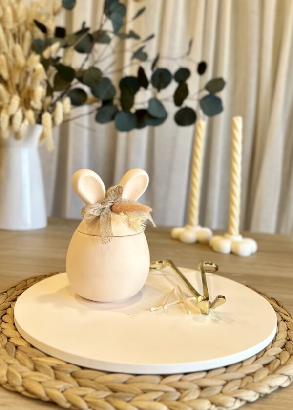 Easter bunny